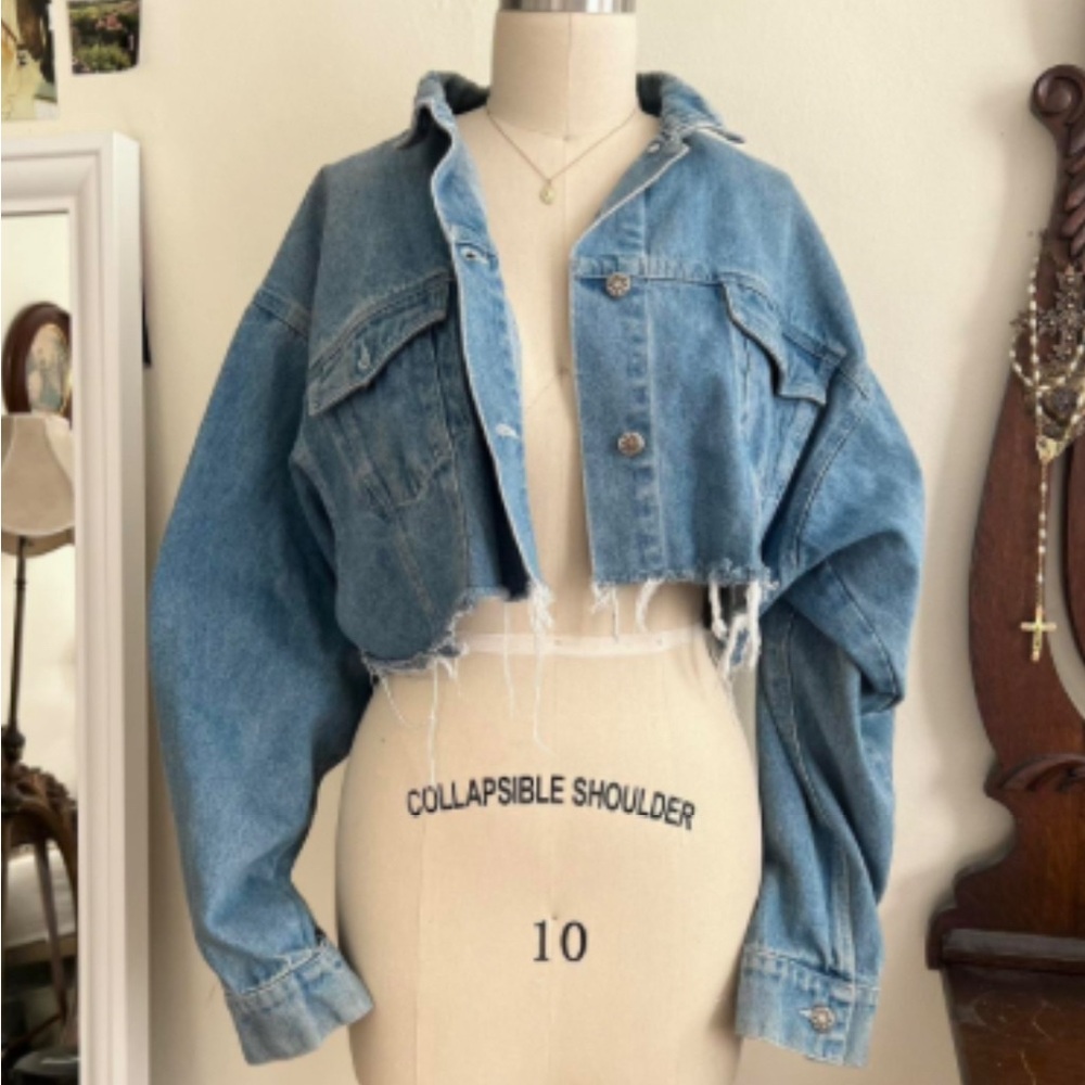 Oversized cropped vintage distressed jean jacket, Medium